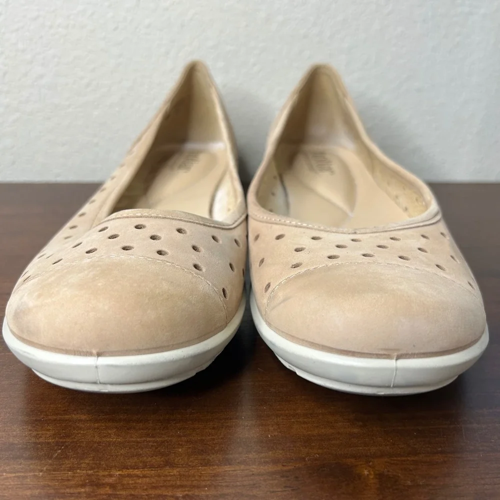 Hotter Flats US 9 EU 41 Livvy Tan Suede Perforated Comfort‎ Ballet